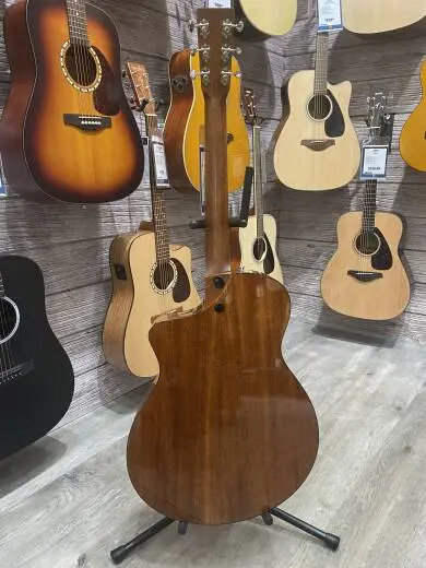 Martin Guitars - SC-18E 2
